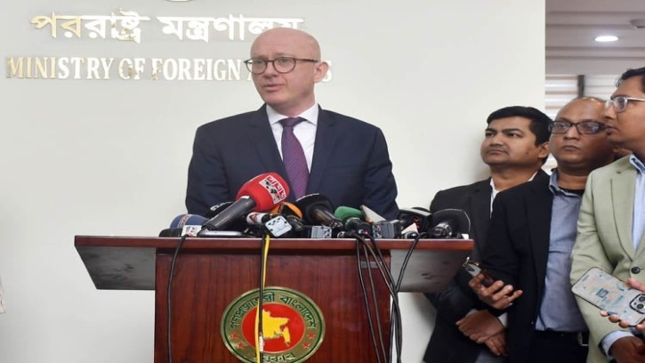 পররাষ্ট্রমন্ত্রীর সঙ্গে ইইউ রাষ্ট্রদূতের সাক্ষাৎ