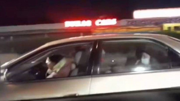 গভীর রাতে হাসপাতালে নেওয়া হলো খালেদা জিয়াকে