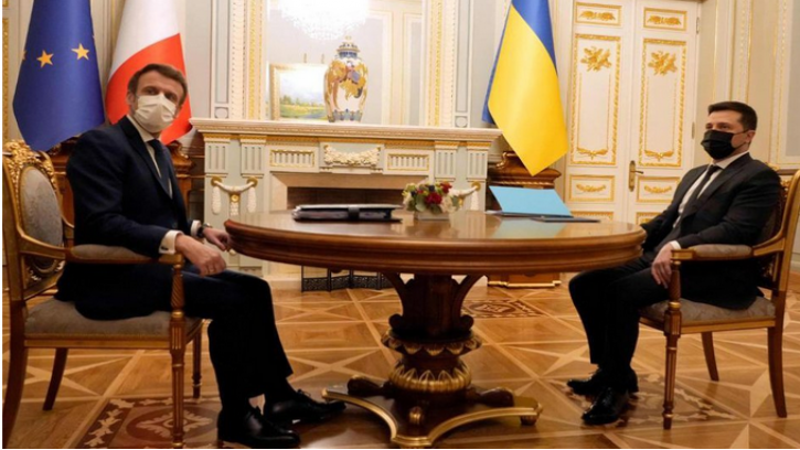 রাশিয়া-ইউক্রেন সংঘাত অবসানে ম্যাক্রো ও জেলানস্কির ফোনালাপ