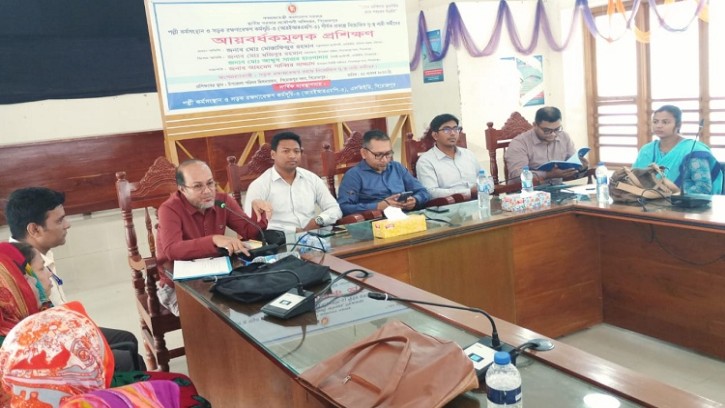 পিরোজপুরে আয়বর্ধকমূলক প্রশিক্ষণ অনুষ্ঠিত