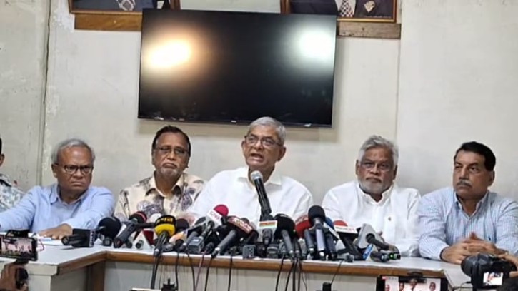 বিরোধীদলের মাঠ শূন্য করতে আবারও চক্রান্ত চলছে : ফখরুল