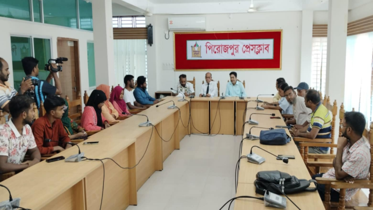 দেশ ও জাতির কল্যাণে সাংবাদিক ও শিক্ষার্থীদের একসাথে কাজ করার অঙ্গিকার