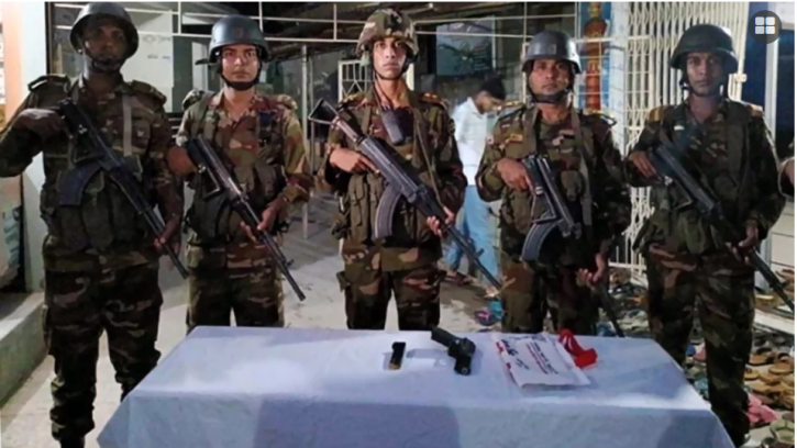 যৌথ বাহিনীর অভিযানে ১০ দিনে ১৪৪টি অস্ত্র উদ্ধার ও ৬৪ জন গ্রেপ্তার 