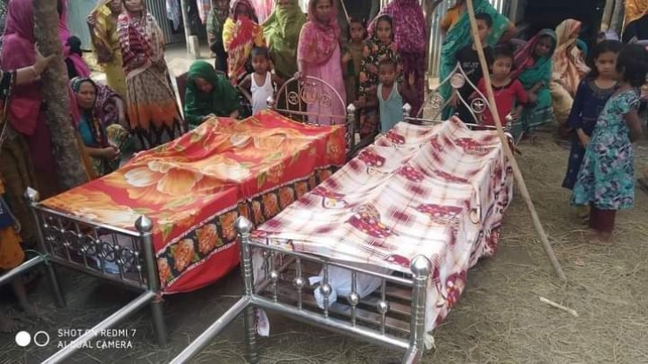 তাড়াইলে বজ্রপাতে মা-মেয়ে নিহত