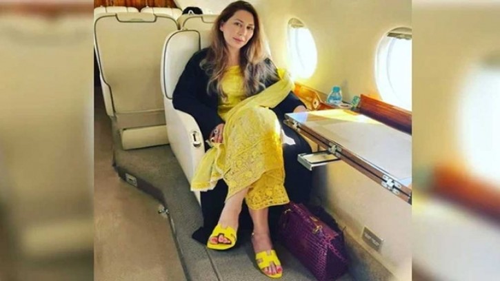 উত্তপ্ত পাকিস্তানে আলোচনায় ‘ফারাহ খান’