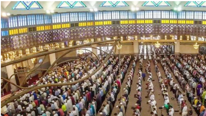  মালয়েশিয়ায় ঈদুল ফিতর উদযাপন