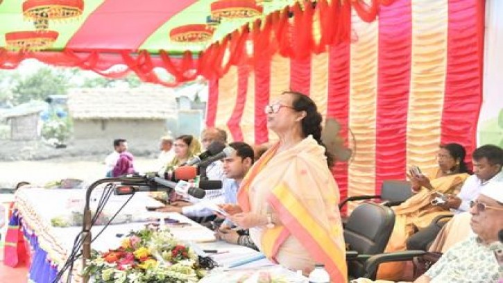  সরকার উপকূলীয় এলাকার নারীদের জীবিকায়ন ও সুপেয় পানি নিশ্চিত করেছে