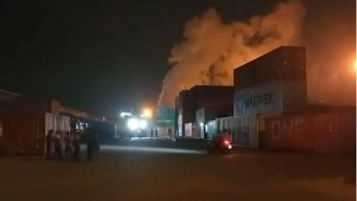 সীতাকুন্ডে কন্টেইনার ডিপোতে ভয়াবহ আগুন: ১৬ জন নিহত, চার শতাধিক আহত