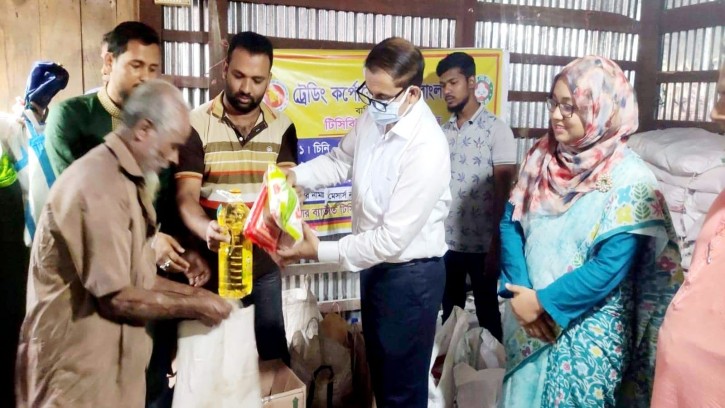 পিরোজপুরে চতুর্থ পর্যায়ে টিসিবির পন্য বিক্রয় শুরু