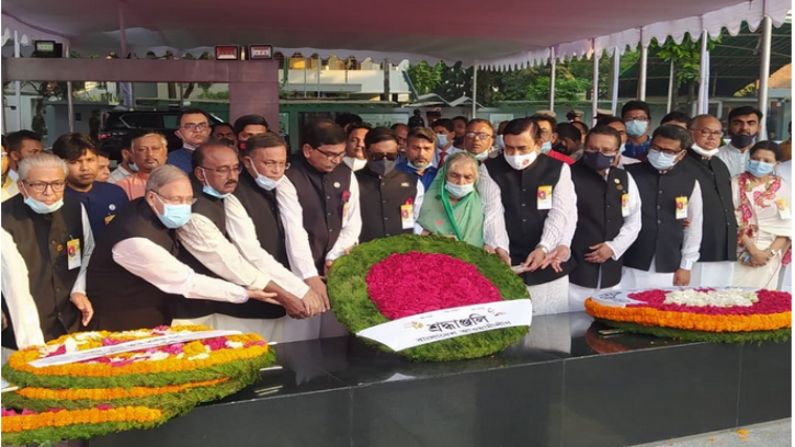  বঙ্গবন্ধুর জন্মবার্ষিকীতে আওয়ামী লীগসহ সর্বস্তরের মানুষের শ্রদ্ধা