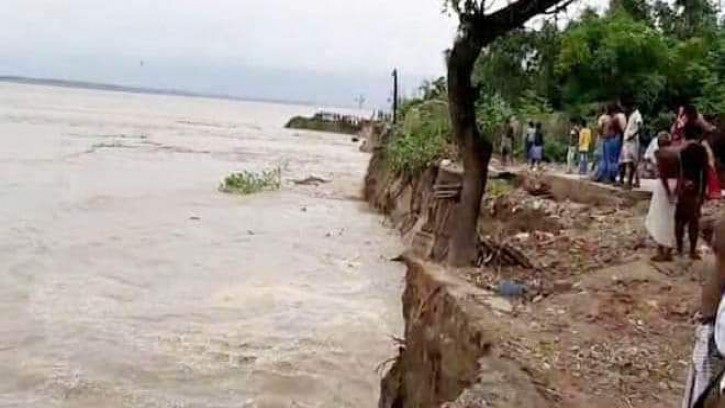 গাইবান্ধায় নদ-নদীর পানি বৃদ্ধি : নিম্নাঞ্চল প্লাবিত