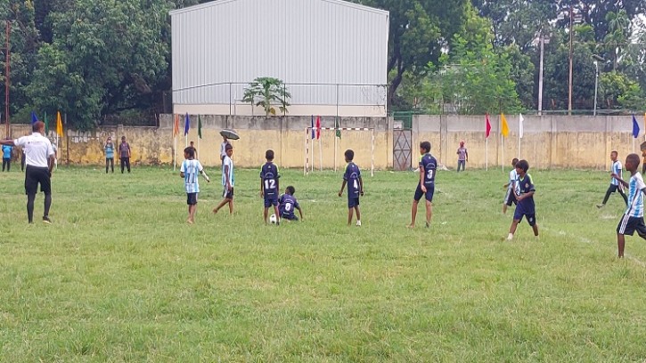 চাঁপাইনবাবগঞ্জে বঙ্গবন্ধু ও বঙ্গমাতা ফুটবল টুর্নামেন্ট শুরু