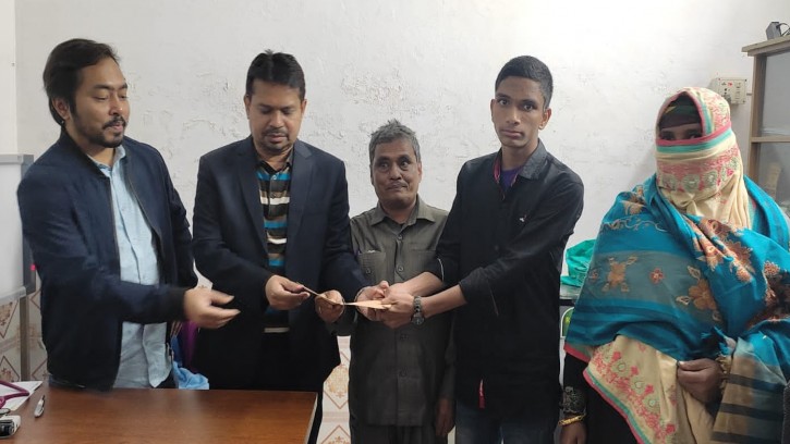সেই মেধাবী প্রতিবন্ধীকে আর্থিক সহায়তা প্রদান ডেলটার