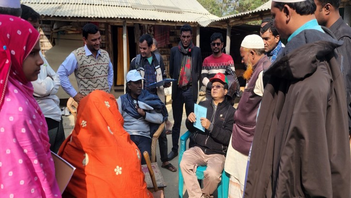 শিবগঞ্জে বিনামূল্যে চিকিৎসাসেবা পেলেন ৬০ অসহায়-দুস্থ রোগী