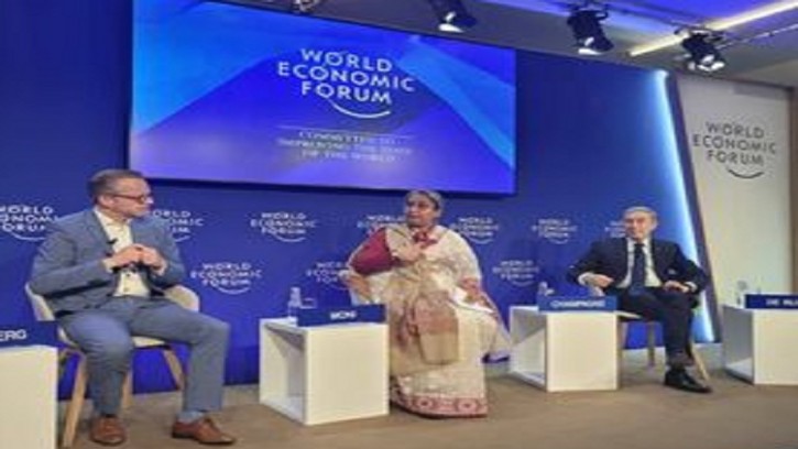 সুইটজারল্যান্ডের ডাভোসে ওয়ার্ল্ড ইকোনমিক ফোরামের প্যানেল আলোচনায় শিক্ষামন্ত্রী