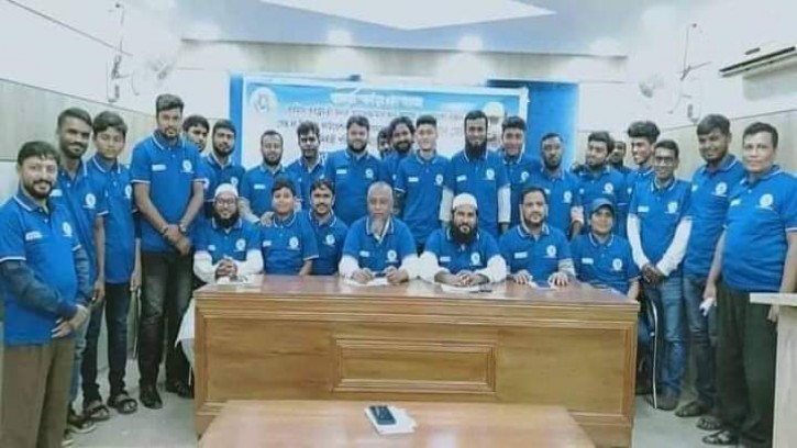 সমাজ ও মানুষের সেবা করতে হবে নিঃস্বার্থভাবে