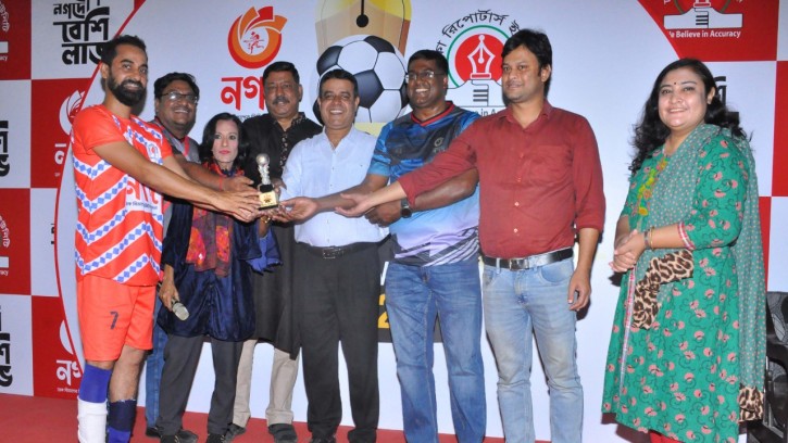 ‘নগদ-ডিআরইউ মিডিয়া ফুটবল টুর্নামেন্ট ২০২২’: সেমিফাইনাল ও ফাইনাল বৃহস্পতিবার