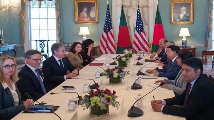 মার্কিন পররাষ্ট্রমন্ত্রী ব্লিঙ্কেনের সাথে মোমেনের বৈঠক