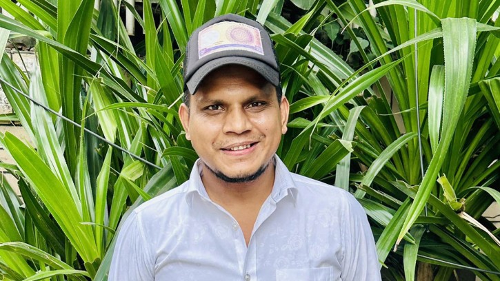 যে কারণে ইত্যাদির জন্য গান লিখলেন জীবন