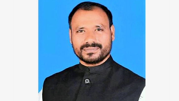 শিক্ষা কর্মকর্তাকে লাঞ্ছনাকারী সেই পৌর মেয়র গ্রেপ্তার