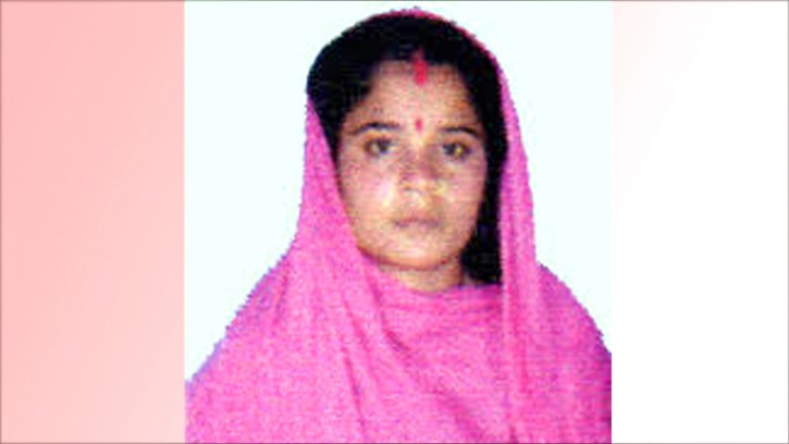 কানসাটে দেড় মাসেও সন্ধান মেলেনি গৃহবধূ আঁখির