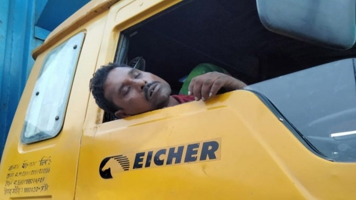 ভারতের পেট্রাপোল বন্দরে বাংলাদেশি ট্রাক চালকের মৃত্যু