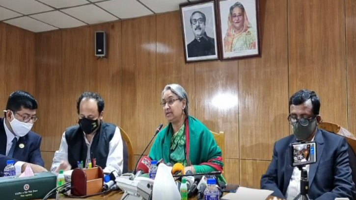  সীমিত পরিসরে চলবে ক্লাস, দ্রুত টিকা সম্পন্ন হবে