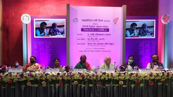 মানুষের পক্ষের রাজনীতি বেছে নিতে হবে: শিক্ষামন্ত্রী