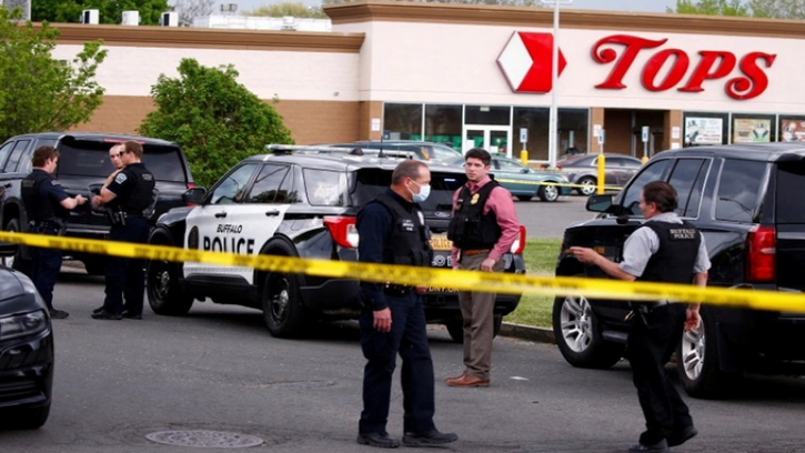 যুক্তরাষ্ট্রে মুদিখানায় বন্দুক হামলায় ১০ জন নিহত