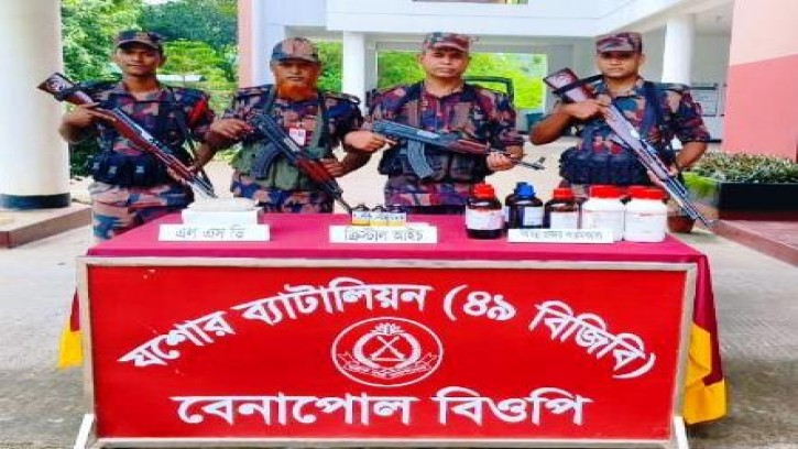 বেনাপোলে প্রায় সাড়ে ৬ কোটি টাকা মূল্যের জিনিস জব্দ করেছে বিজিবি