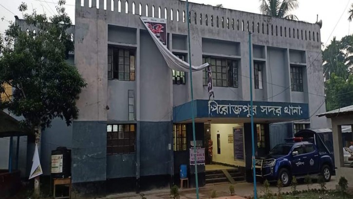 পিরোজপুরে  কলেজ ছাত্রীকে অপহরণের সময় উদ্ধার, আটক ২