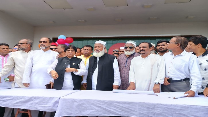 নানা আয়োজনে পিরোজপুরে আওয়ামী লীগের প্রতিষ্ঠাবার্ষিকী পালিত