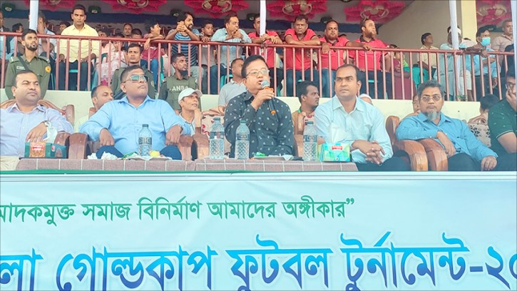 শিবগঞ্জে বঙ্গবন্ধু আন্ত:জেলা গোল্ডকাপ ফুটবল টুর্নামেন্ট