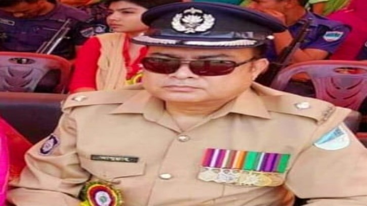 মঠবাড়িয়ার সাবেক ওসির বিরুদ্ধে দুদকের মামলা