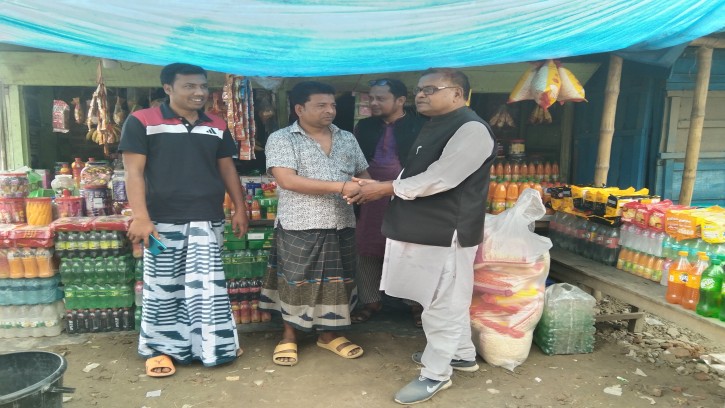   উপজেলা নির্বাচনকে ঘিরে সহ:অধ্যাপক শরিফুলের গণসংযোগ