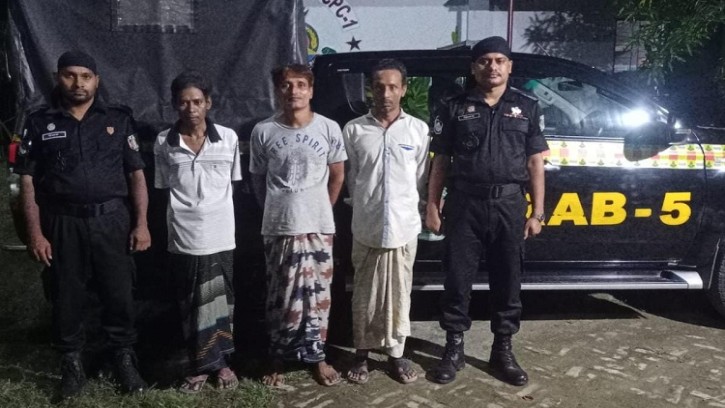  শিবগঞ্জে ৭ মাদক সেবন ও মাদক বিক্রেতা আটক