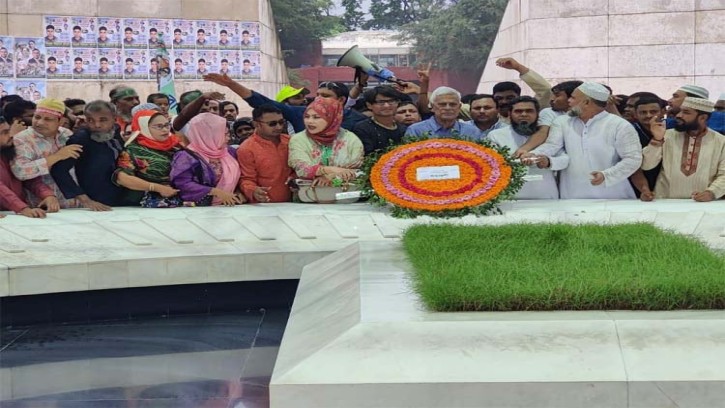 অবিলম্বে শেখ হাসিনাকে দেশে ফিরিয়ে এনে বিচার করতে হবে : জয়নুল আবদিন ফারুক