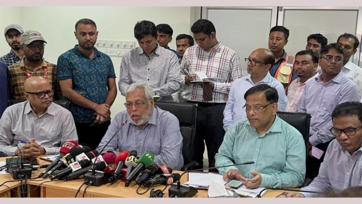 অন্তর্বর্তীকালীন সরকার পদ্মা সেতু প্রকল্পে ব্যয় সাশ্রয় করেছে ১৮২৫ কোটি টাকা