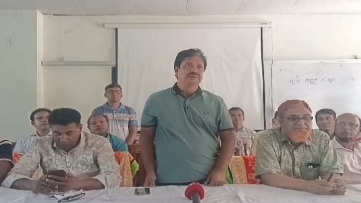 পাইকগাছা বিএনপির শিক্ষক-শিক্ষার্থীদের সাথে মতবিনিময় 