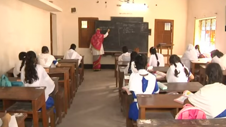 প্রাথমিক শিক্ষক নিয়োগের ফল ও অনলাইন বদলি ১৫ নভেম্বরের মধ্যে