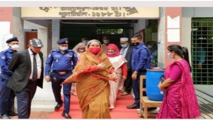 ২২ লাখ পরীক্ষার্থীকে টিকার আওতায় আনা হচ্ছে : শিক্ষামন্ত্রী