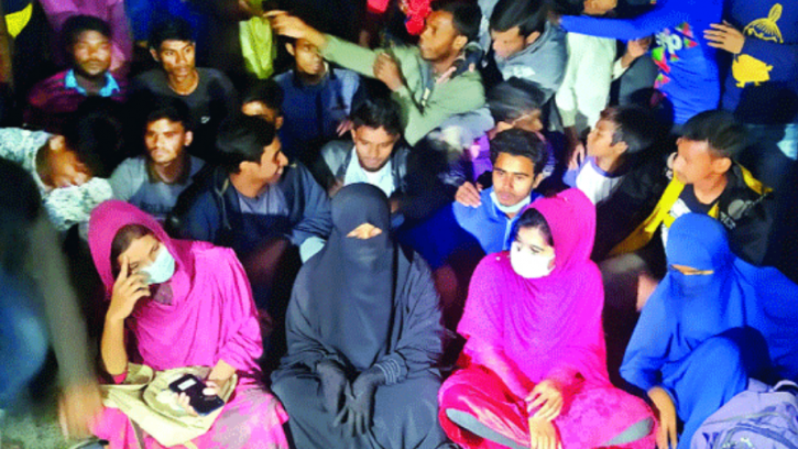 প্রবেশপত্র ছাড়াই এইচএসসি পরীক্ষা দিলে সেই ২৬৬ শিক্ষার্থী