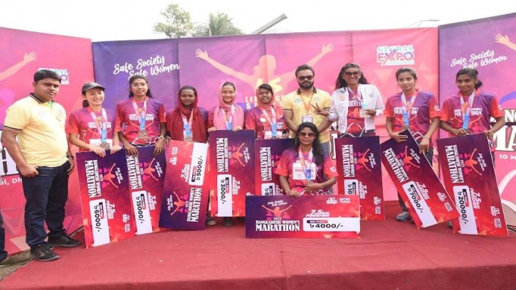 হাতিরঝিলে মহিলা ম্যারাথন অনুষ্ঠিত