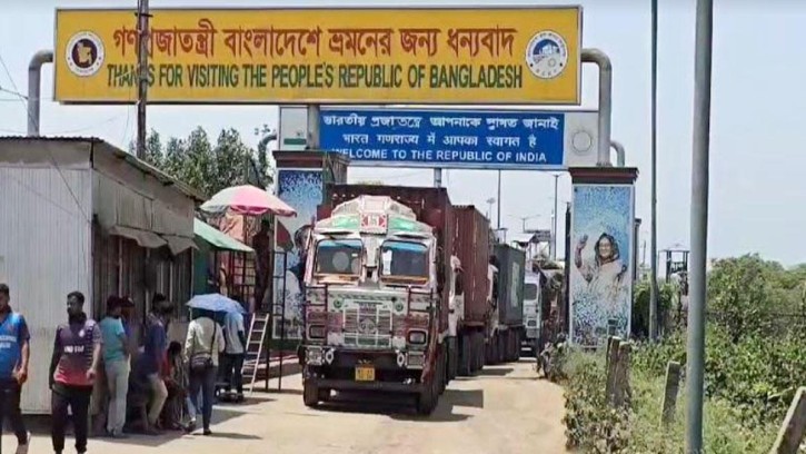 তিন দিন পর বেনাপোল দিয়ে আমদানি-রপ্তানি শুরু