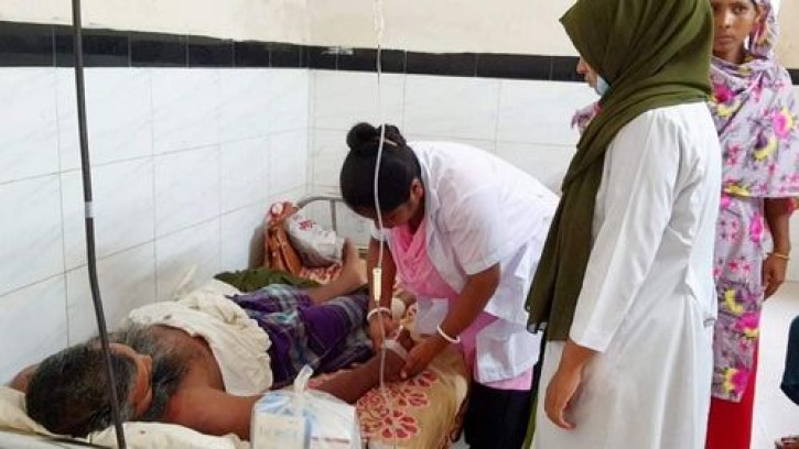 চরফ্যাশনে জমি জবর দখলের চেষ্টায় একজনকে কুপিয়ে জখম, হাসপাতালে ভর্তি