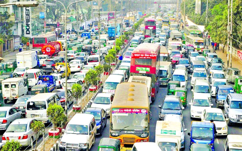 যানজট দূরীকরণে ব্যর্থ হলে উন্নয়নের চাকা থেমে যাবে