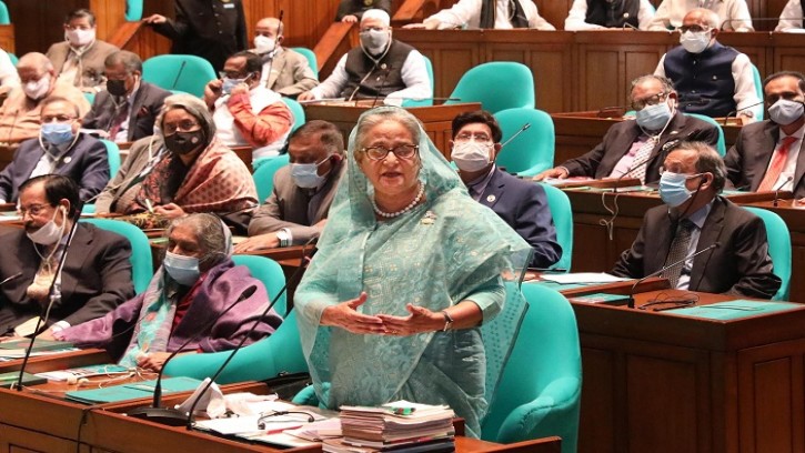 স্বাধীনতার সুবর্ণ জয়ন্তী উপলক্ষে সংসদে প্রধানমন্ত্রীর প্রস্তাব 