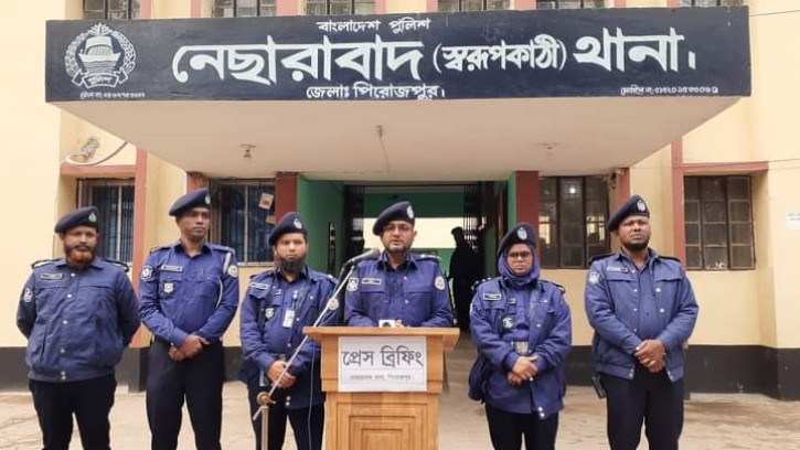 পিরোজপুরে সাবেক ইউপি চেয়ারম্যান হত্যার মামলায় ইউপি চেয়ারম্যানসহ  গ্রেপ্তার-৮