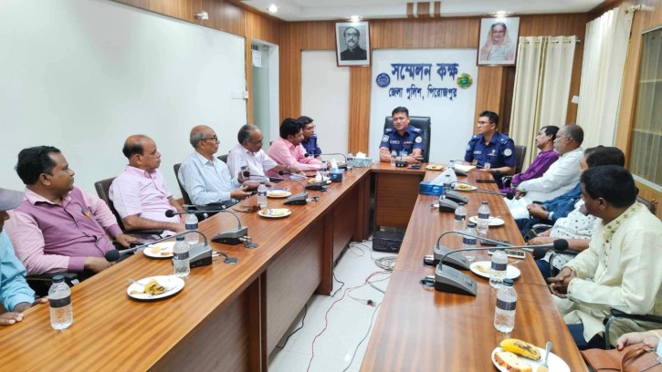 পিরোজপুরে নবাগত পুলিশ সুপারের সাথে  সাংবাদিকদের মতবিনিময়