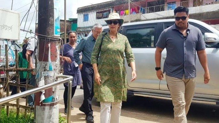 রোহিঙ্গা ক্যাম্পের সার্বিক ব্যবস্থাপনায় সন্তোষ যুক্তরাষ্ট্রের প্রতিনিধিদলের